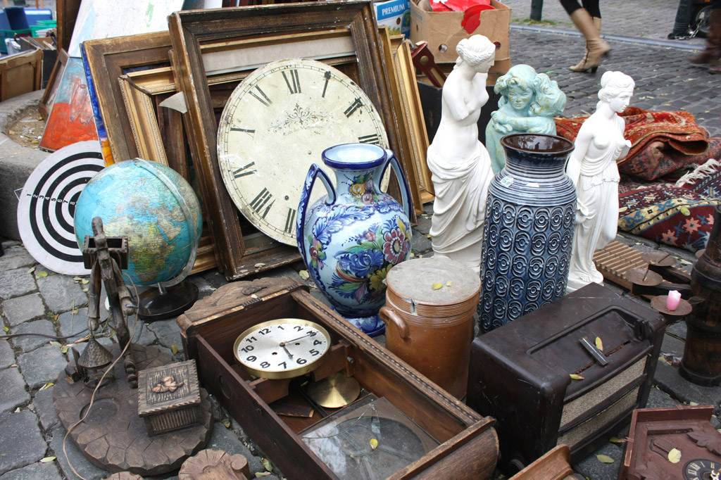 Aardvark October Car Boot